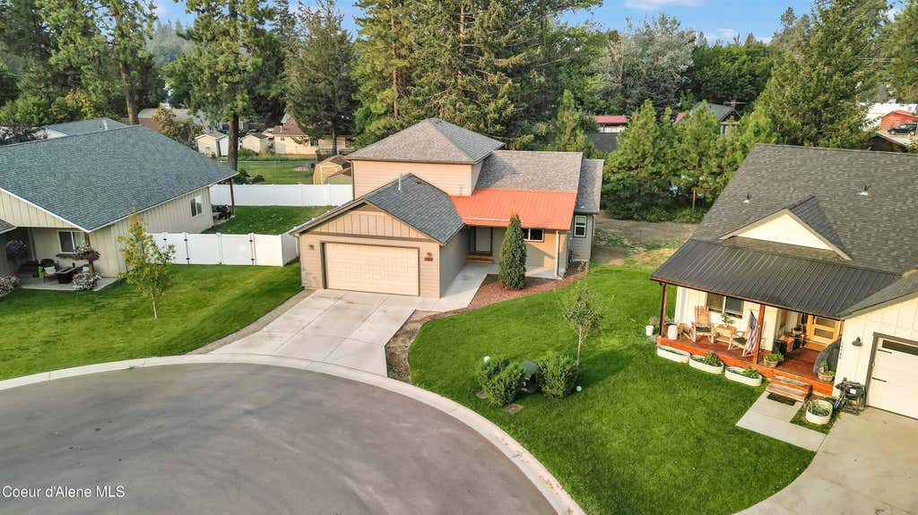 Photo of 14790 Cassia St, Rathdrum, ID 83858 (MLS # 26-8411)