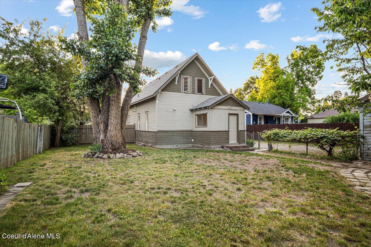 928 N 7th St, Coeur d'Alene, Idaho image 34