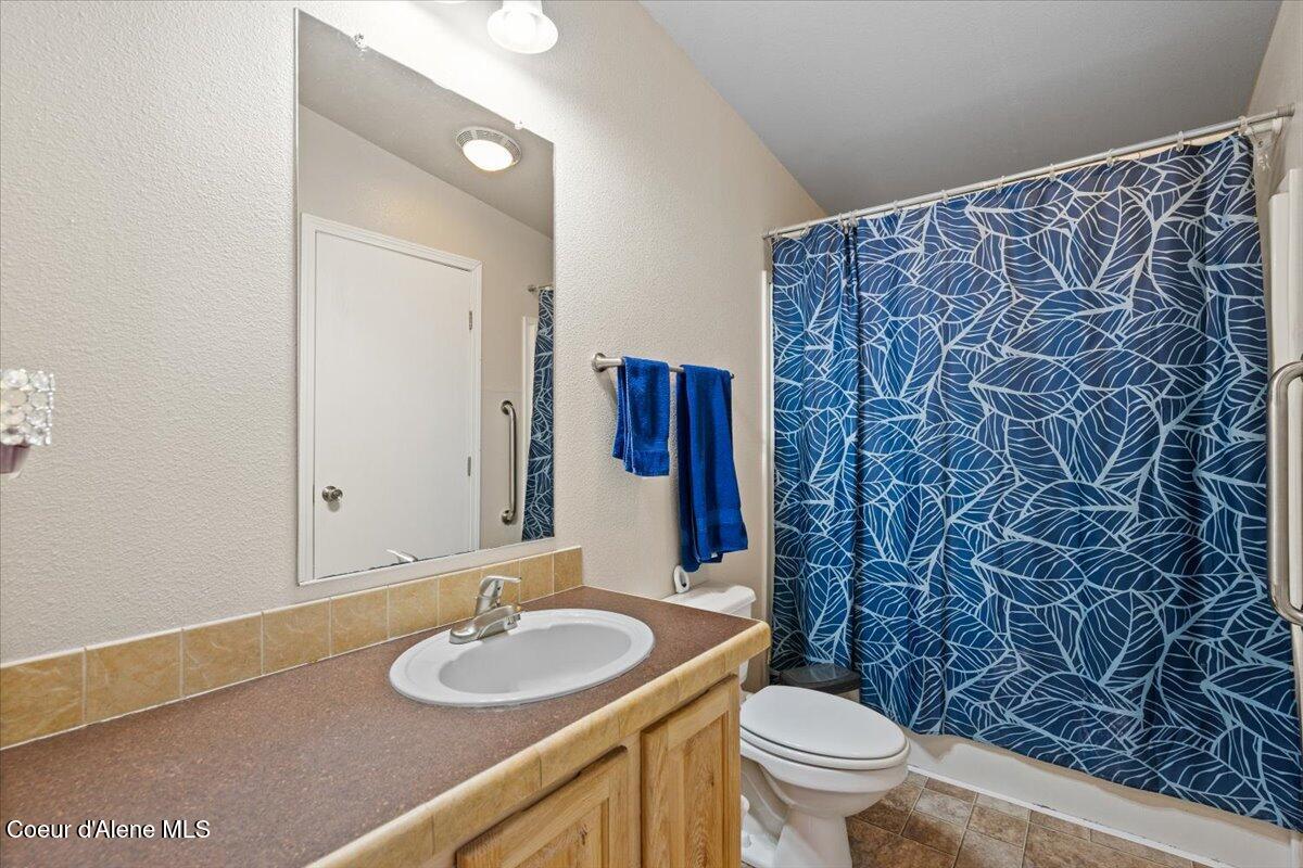 9690 E Howard Road, Athol, Idaho image 17