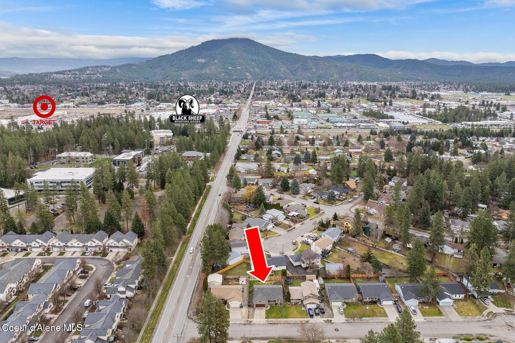 Photo of 6314 Centennial Dr, Coeur dAlene, ID 83815 (MLS # 25-11622)