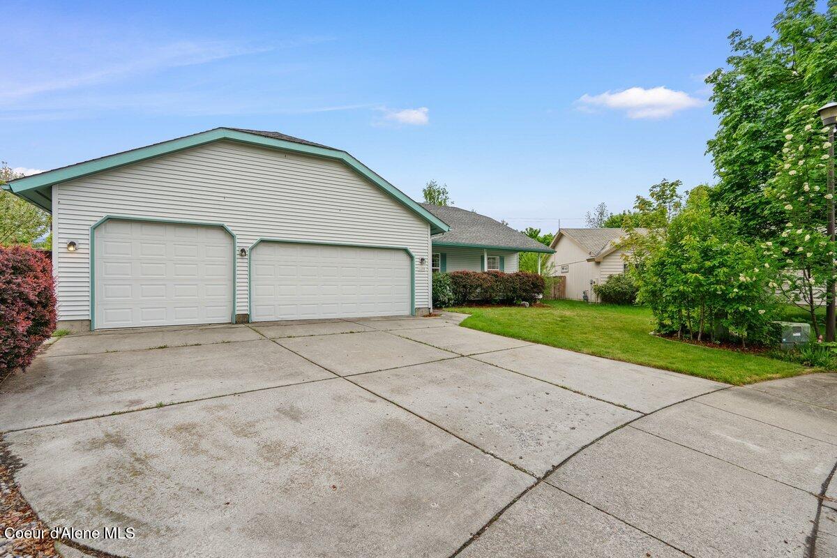 1100 E Autumn Crest, Post Falls, Idaho image 4