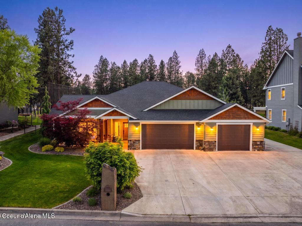 Photo of 704 DUNDEE Dr, Post Falls, ID 83854 (MLS # 26-4922)