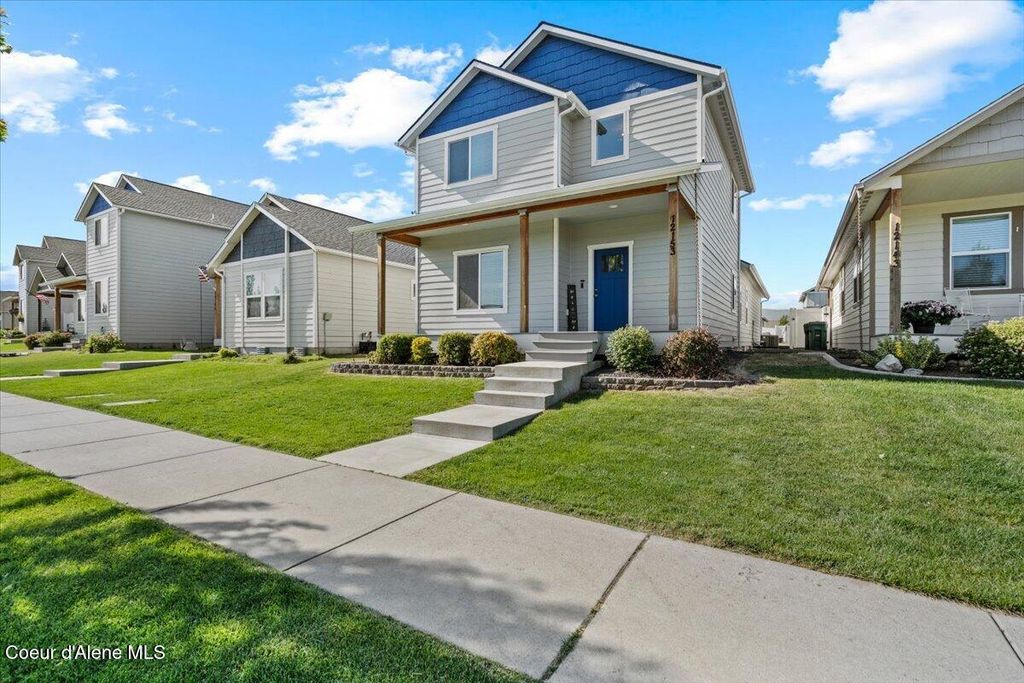 Photo of 12153 Moorfield AVE, Post Falls, ID 83854 (MLS # 26-6285)