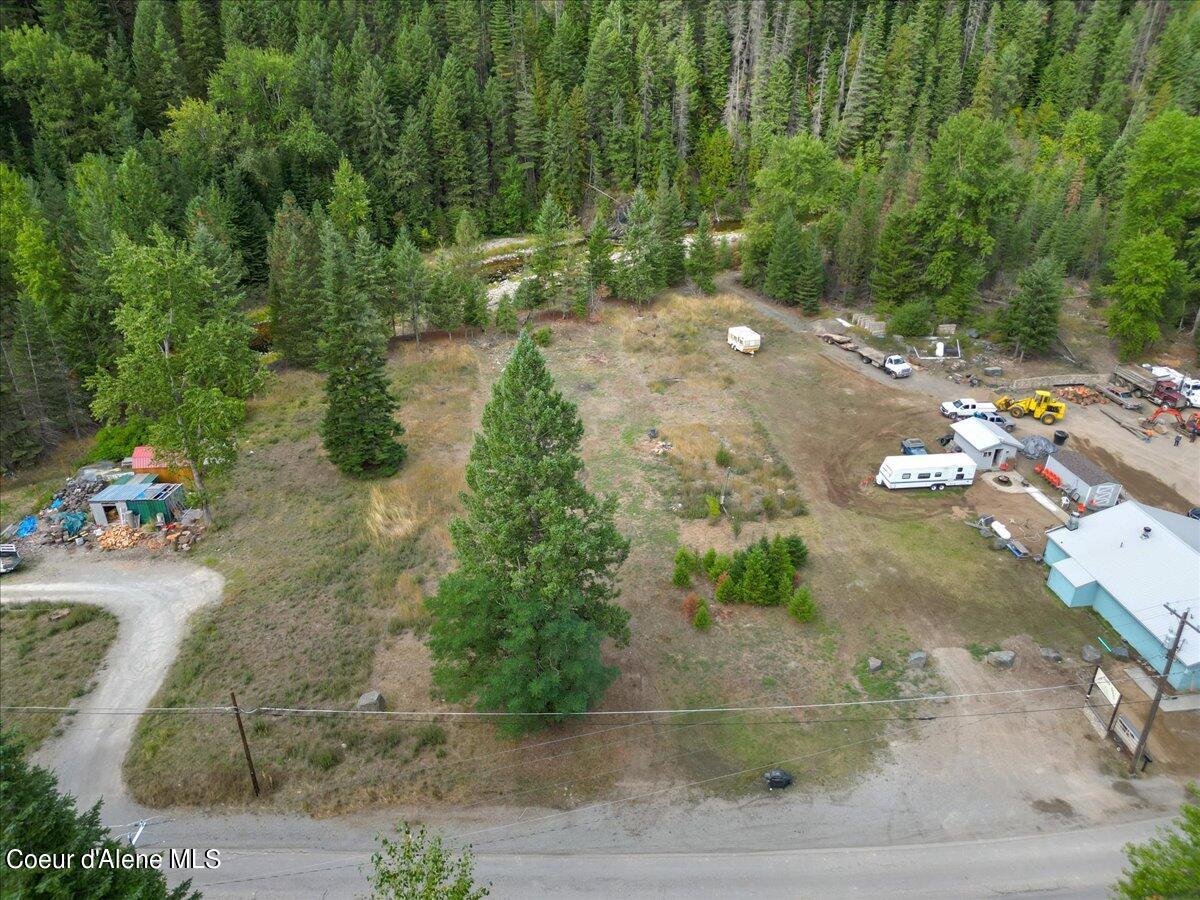 4004 Pinecreek Rd, Pinehurst, Idaho image 1