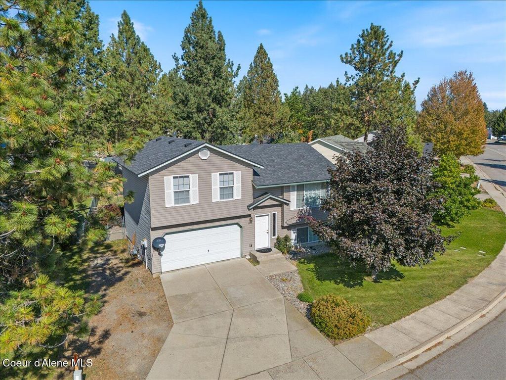 Photo of 6973 Legacy, Rathdrum, ID 83858 (MLS # 26-1530)