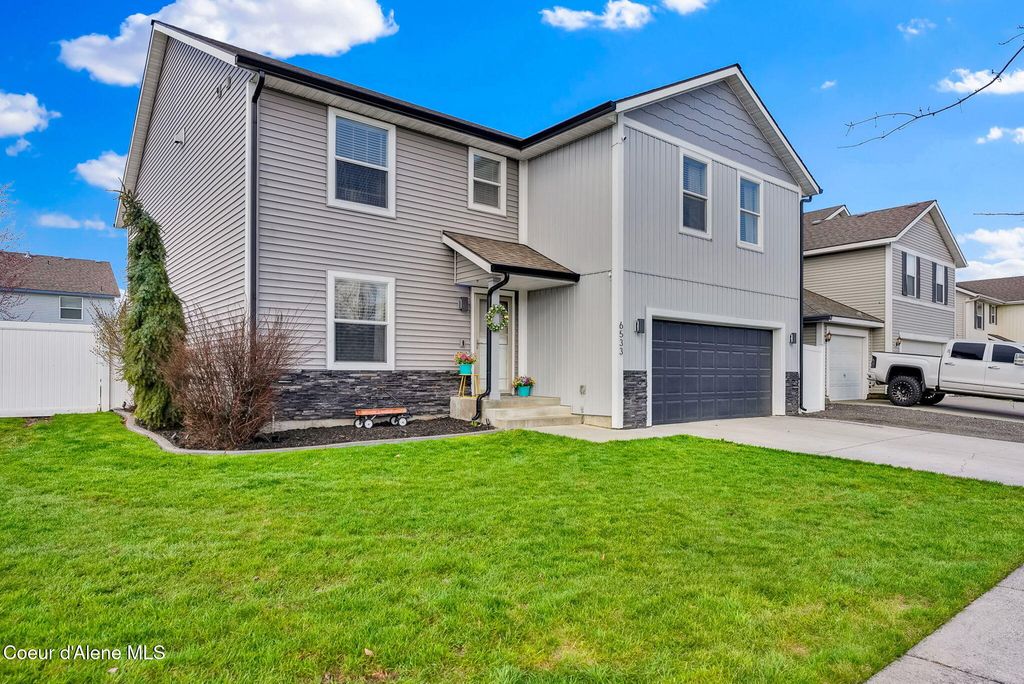 Photo of 6533 Kite Ln, Coeur dAlene, ID 83815 (MLS # 26-2714)