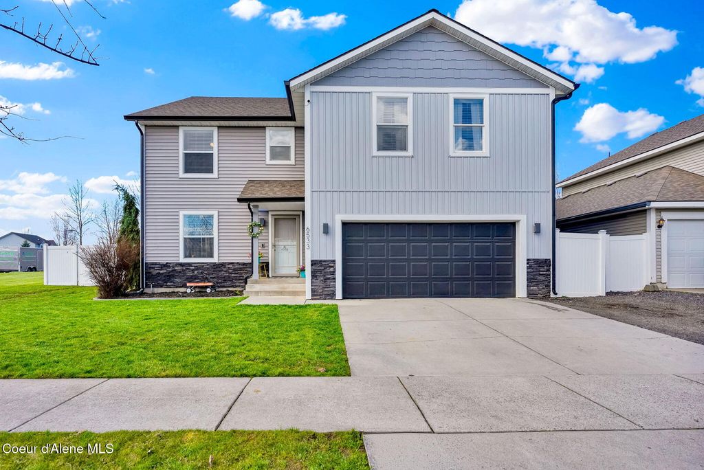 Photo of 6533 Kite Ln, Coeur dAlene, ID 83815 (MLS # 26-2714)