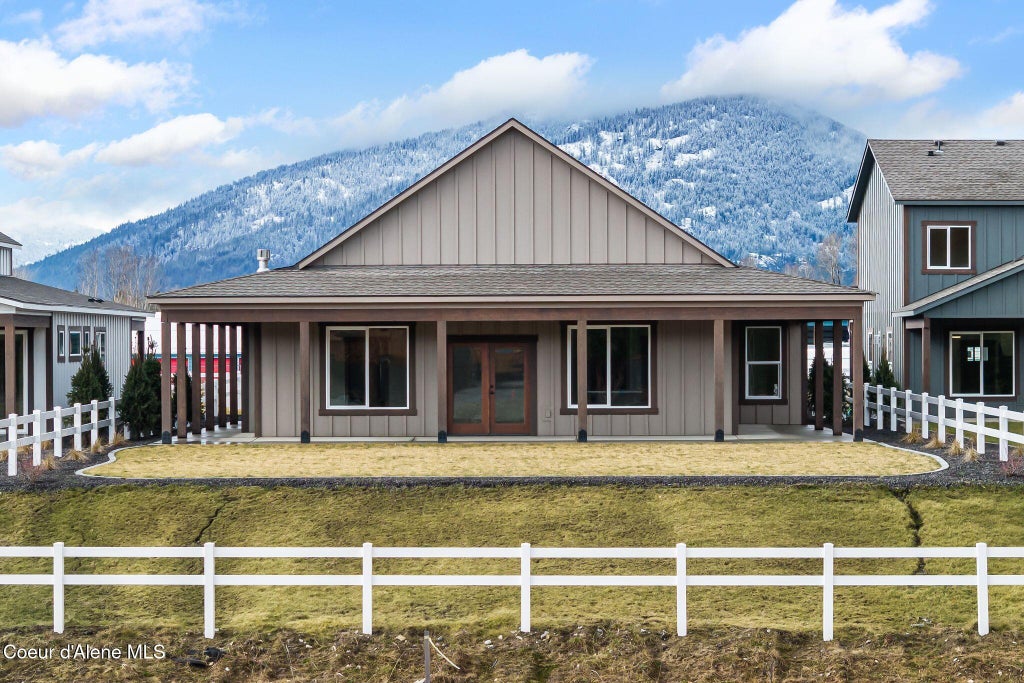 Photo of 147 Backtrack Rd, Sandpoint, ID 83864 (MLS # 26-8023)