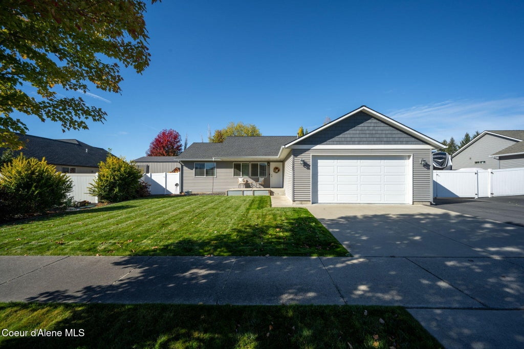 Photo of 1525 Ewell CT, Post Falls, ID 83854 (MLS # 26-10218)