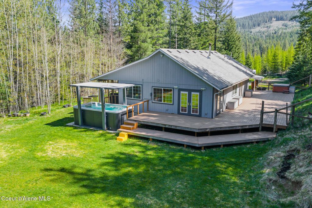 Photo of 12052 DIAMOND Rd, Harrison, ID 83833 (MLS # 26-4349)