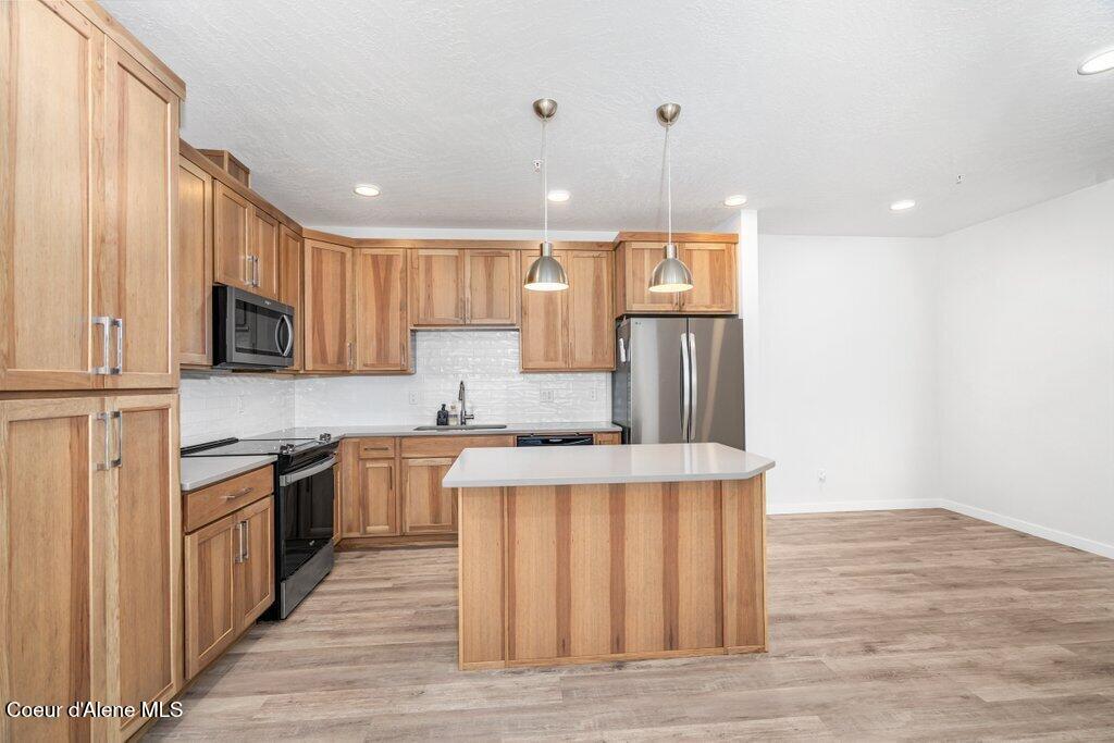 Coeur d'Alene, Idaho 83815, United States, 3 Bedrooms Bedrooms, ,2 BathroomsBathrooms,Residential,Active,172408