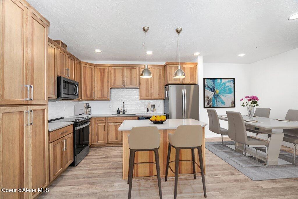 Coeur d'Alene, Idaho 83815, United States, 3 Bedrooms Bedrooms, ,2 BathroomsBathrooms,Residential,Active,172408