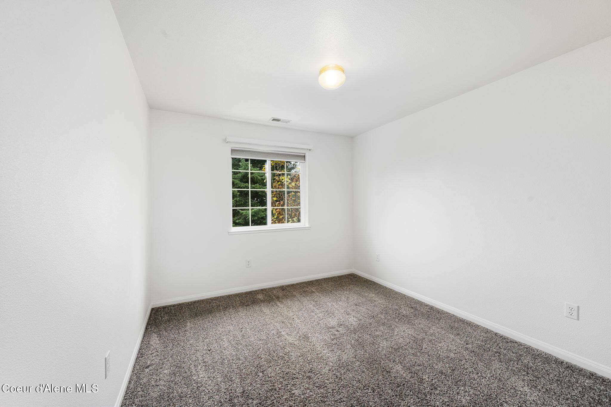 8428 N Selkirk Ct, Hayden, Idaho image 32