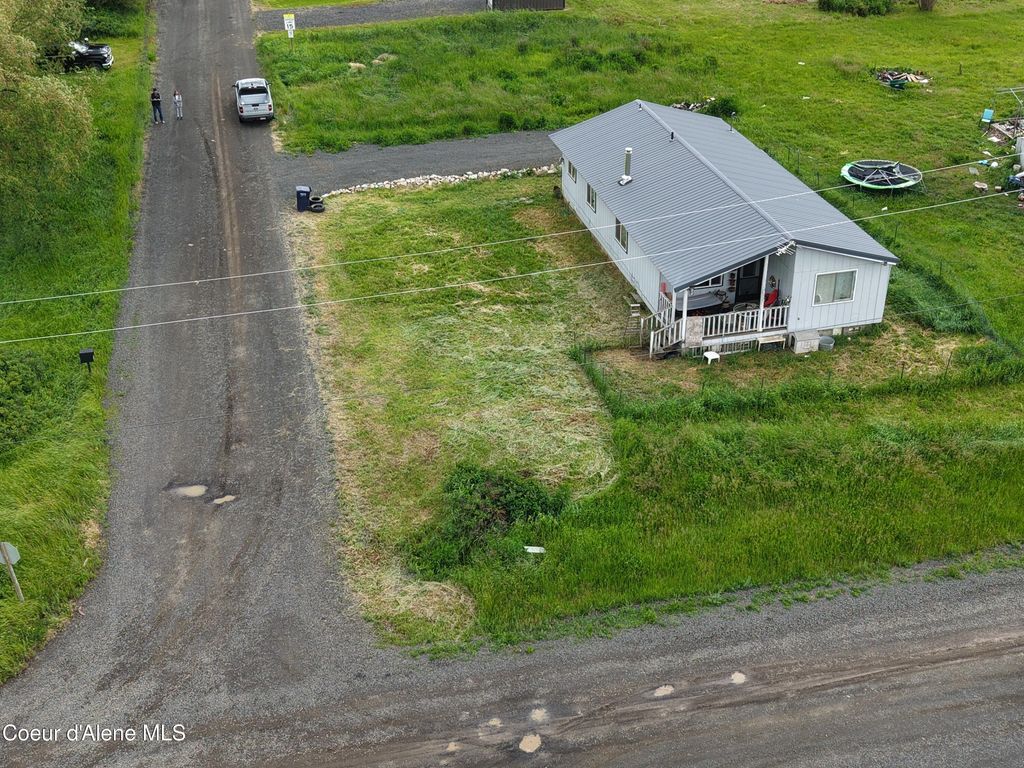 Photo of 1465 D, Plummer, ID 83851 (MLS # 26-6023)