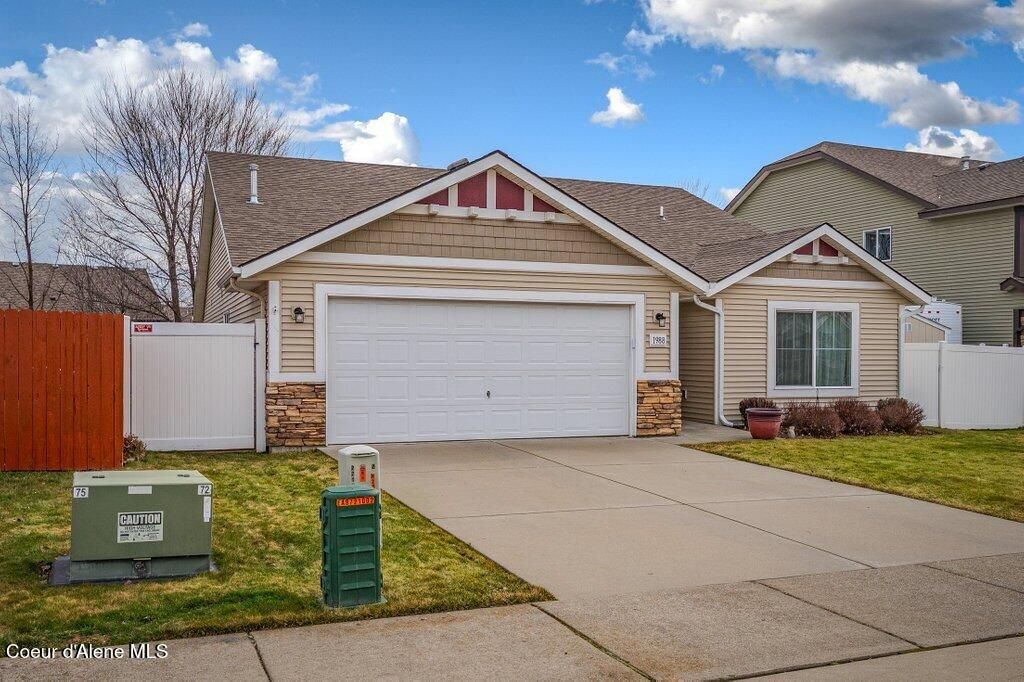 Photo of 1988 Dipper Loop, Post Falls, ID 83854 (MLS # 26-1755)