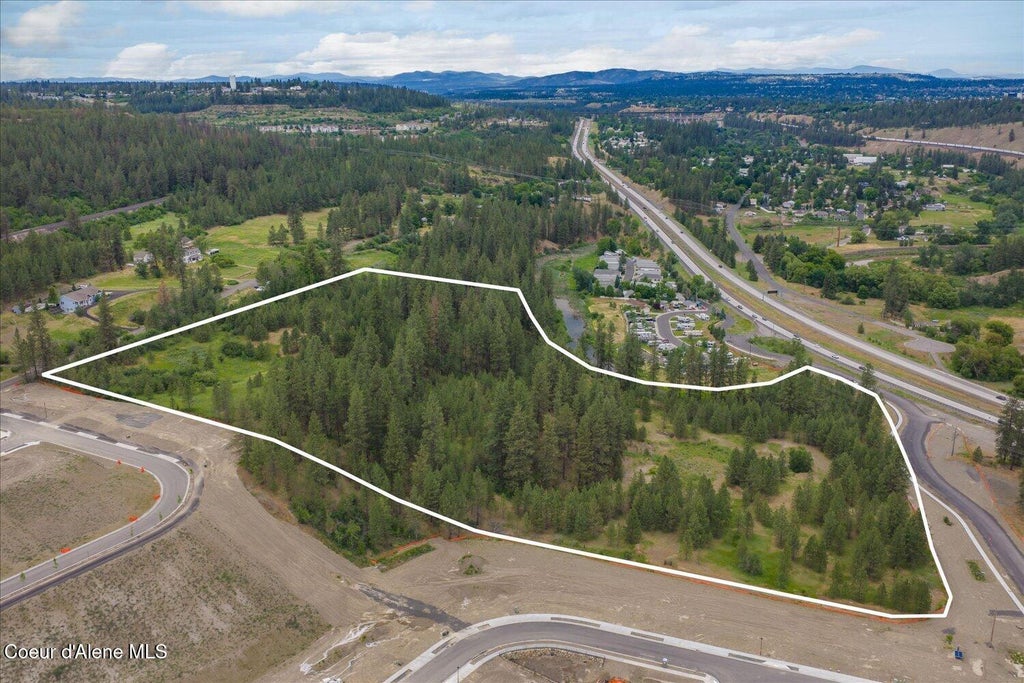 Photo of 3303 Inland Empire WAY, Spokane, WA 99224 (MLS # 26-8871)
