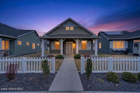 Photo of 1039 Blair Ave, Post Falls, ID 83854 (MLS # 26-2278)