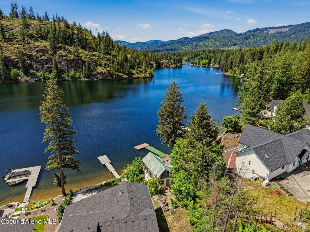 Photo of 24305 Lakeview BLVD, Rathdrum, ID 83858 (MLS # 26-5269)
