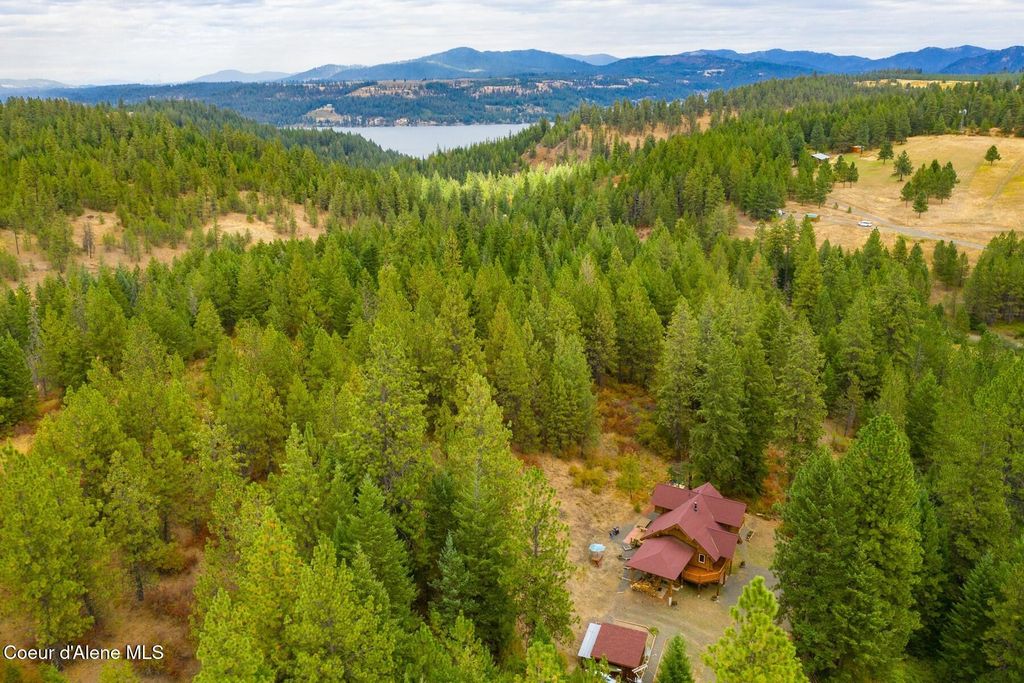 Photo of 26443 Farup Rd, Worley, ID 83876 (MLS # 25-6642)