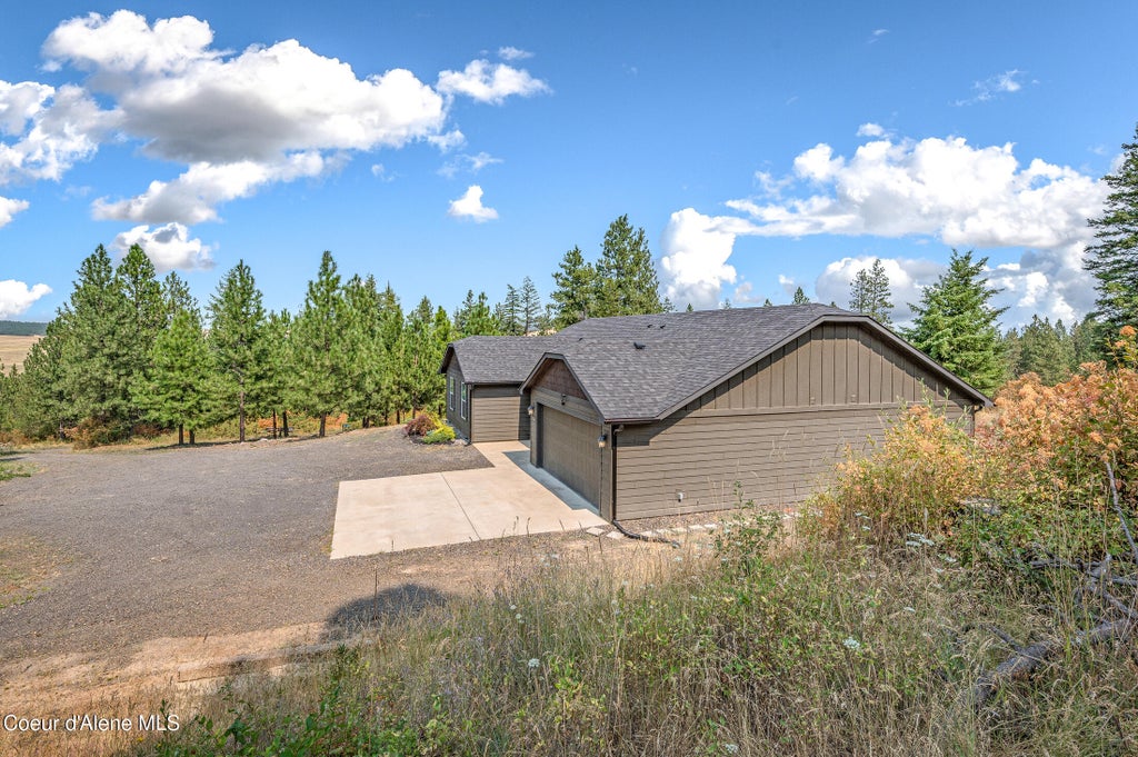 Photo of 7316 Radford Ln, Worley, ID 83876 (MLS # 26-8319)