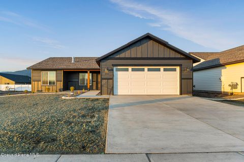 Photo of 9083 Swather Ave, Rathdrum, ID 83858 (MLS # 25-10037)