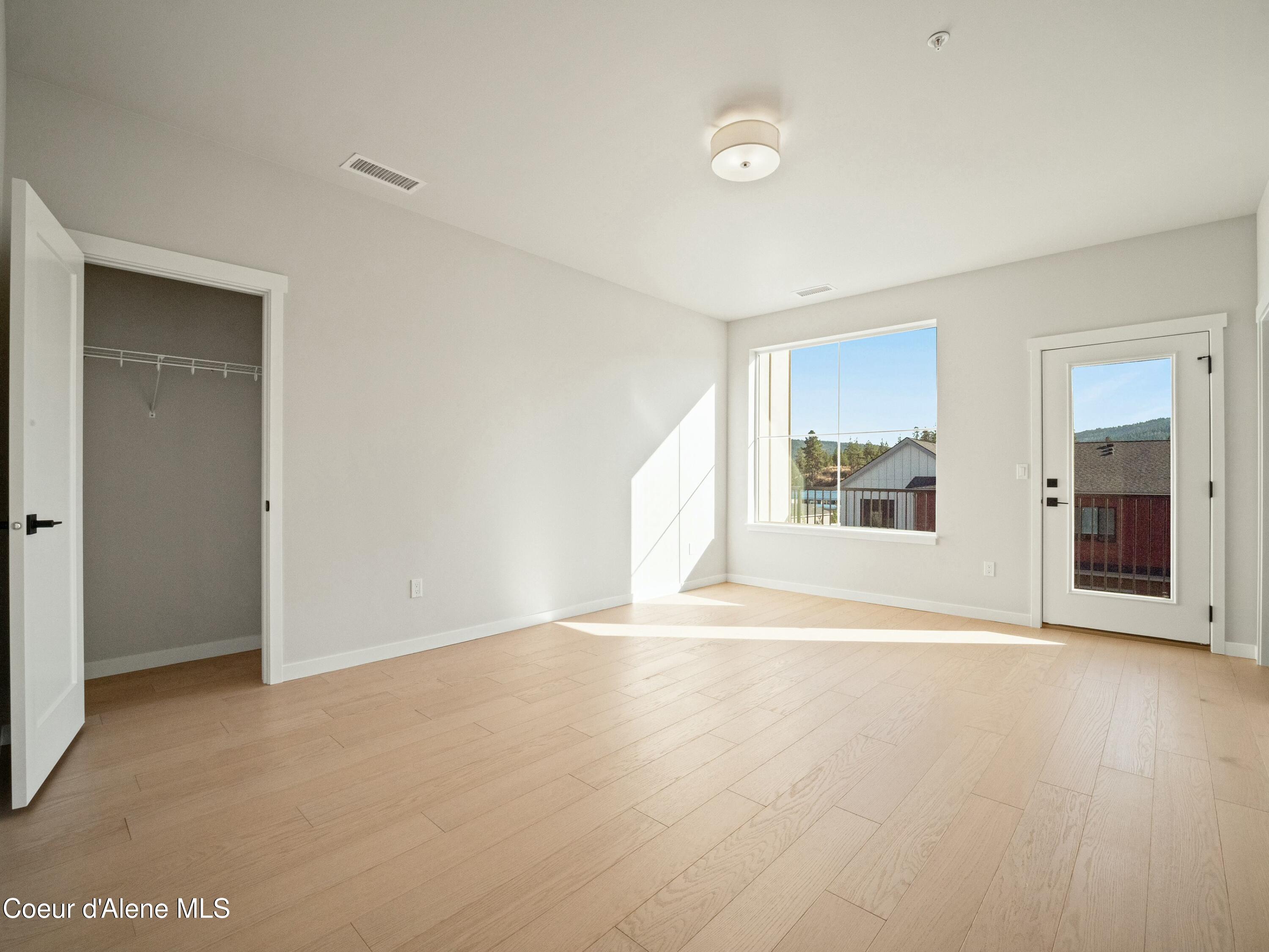 1033 E Railroad Ave, Post Falls, Idaho image 22