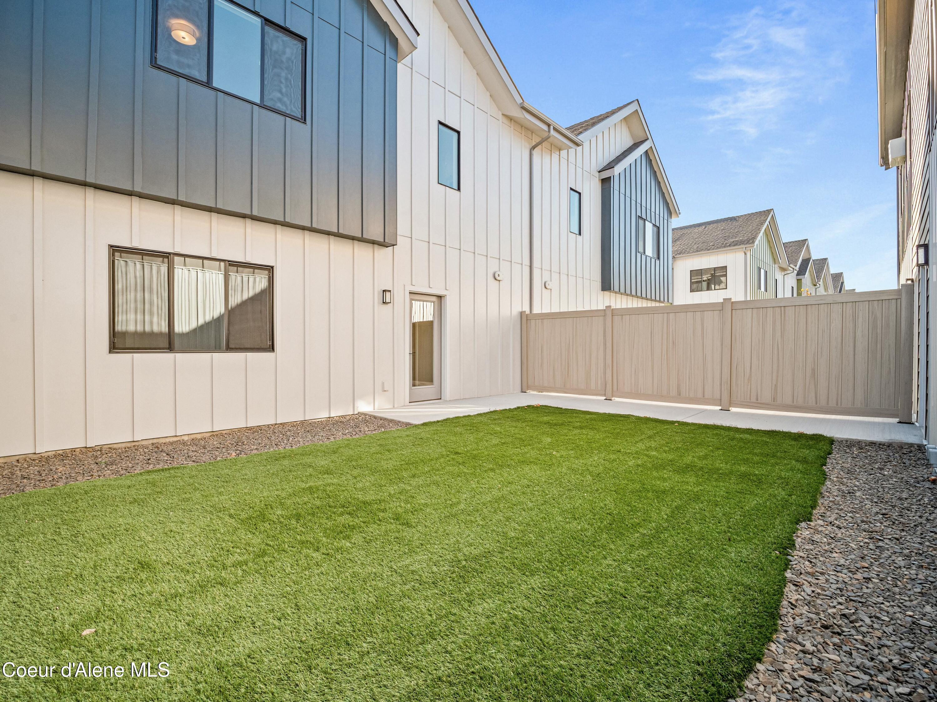 1033 E Railroad Ave, Post Falls, Idaho image 29