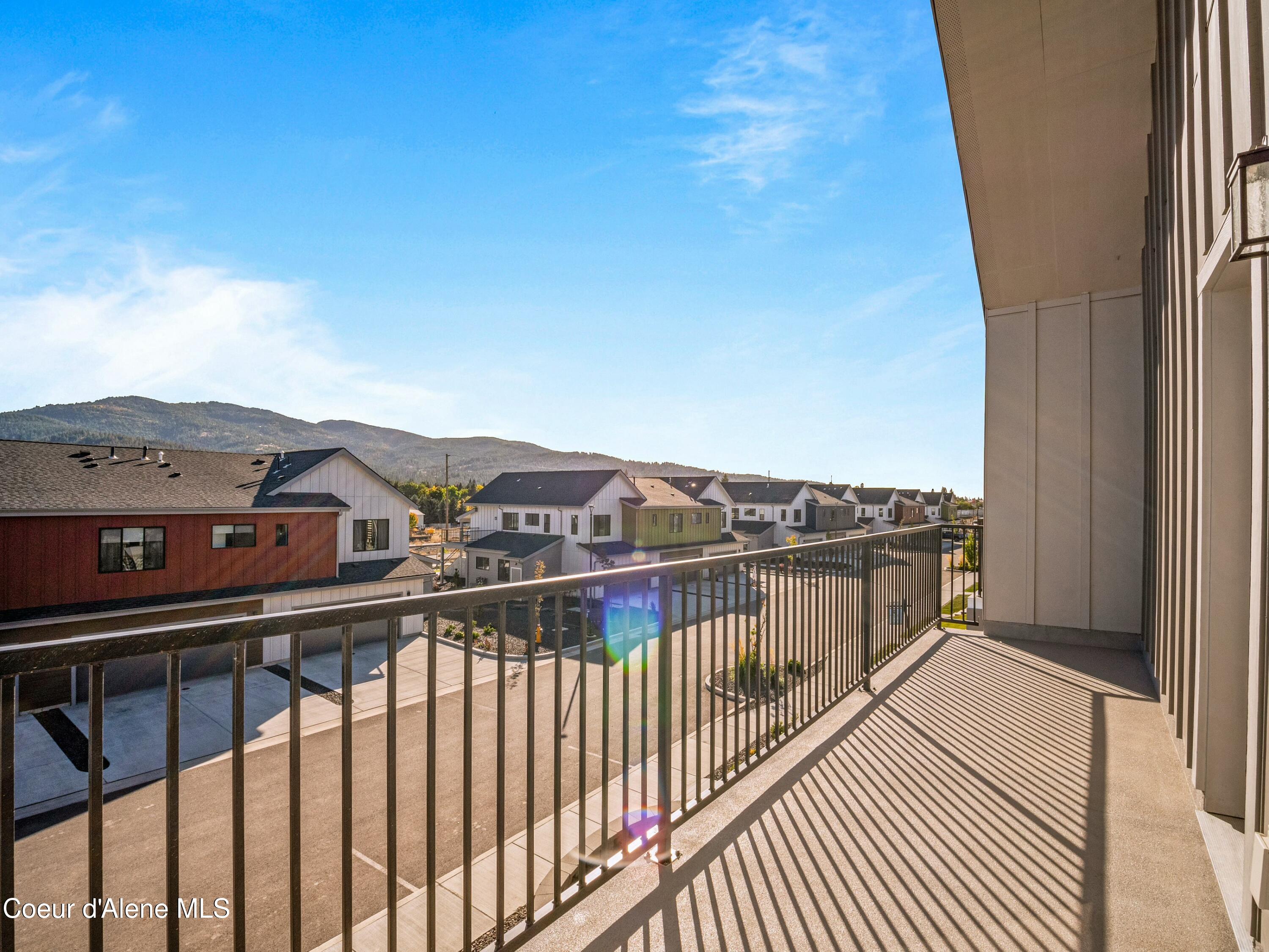 1033 E Railroad Ave, Post Falls, Idaho image 24