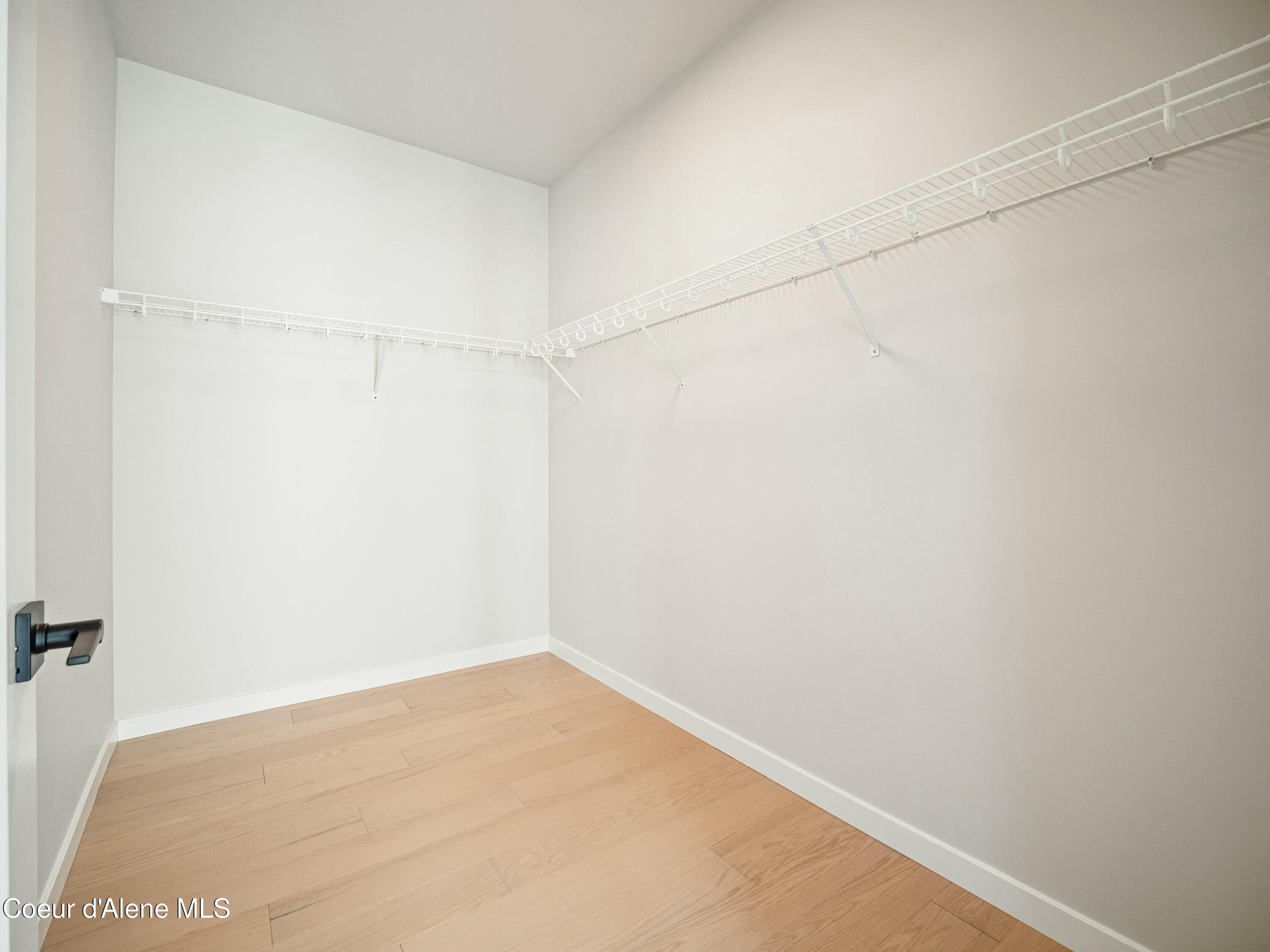 1033 E Railroad Ave, Post Falls, Idaho image 28