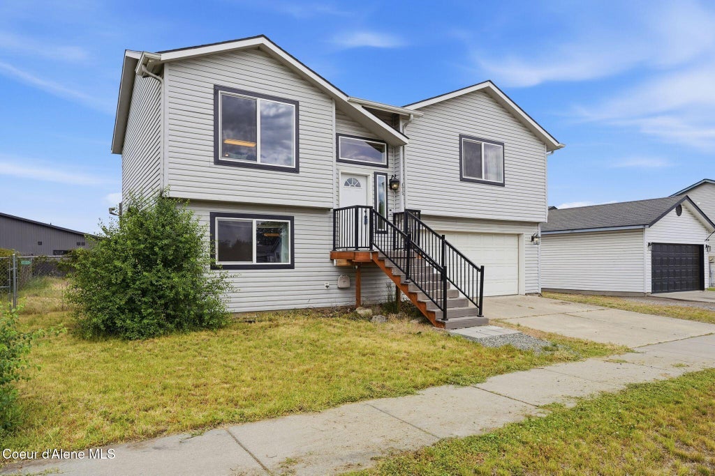 Photo of 475 Megan St, Post Falls, ID 83854 (MLS # 26-6321)