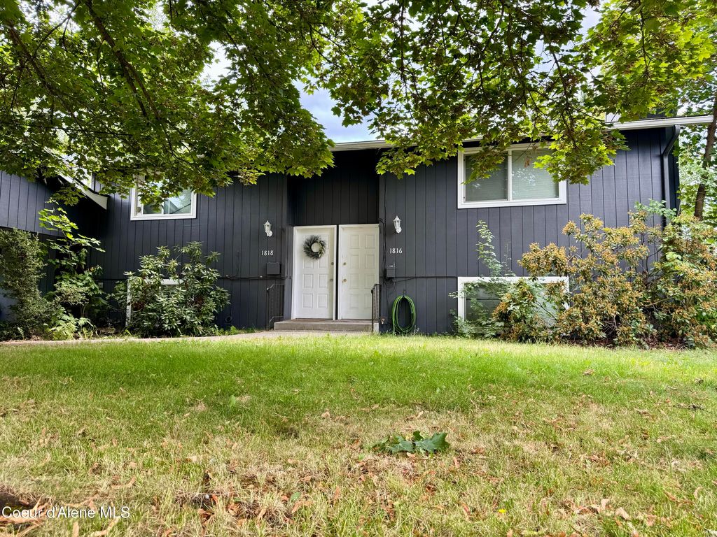 Photo of 1816-1818 BURL, Coeur dAlene, ID 83814 (MLS # 25-7222)