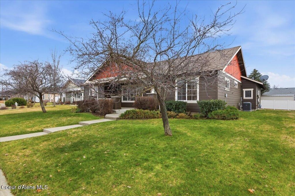 Photo of 6810 Soldier Creek Creek, Rathdrum, ID 83858 (MLS # 26-2180)