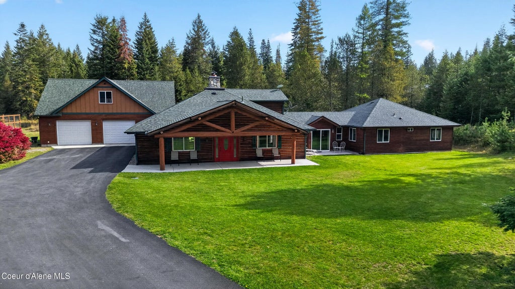 Photo of 18209 Cedar Grove Grove, Hayden, ID 83835 (MLS # 26-10313)