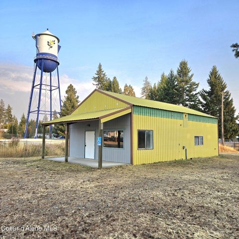 Photo of 5864 MAINE St, Spirit Lake, ID 83869 (MLS # 25-9432)