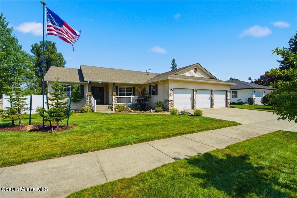 Photo of 7464 Barbie ST, Coeur dAlene, ID 83815 (MLS # 26-8091)