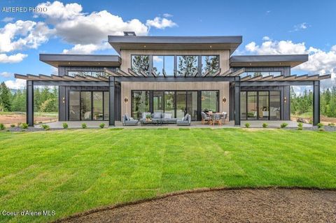 Photo of 5760 W Double Eagle Ct Ct, Coeur dAlene, ID 83814 (MLS # 26-6462)