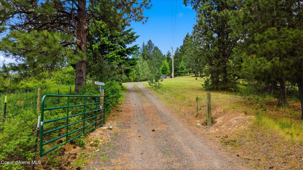 Photo of 3132 Windfall Pass Pass, Plummer, ID 83851 (MLS # 26-6326)