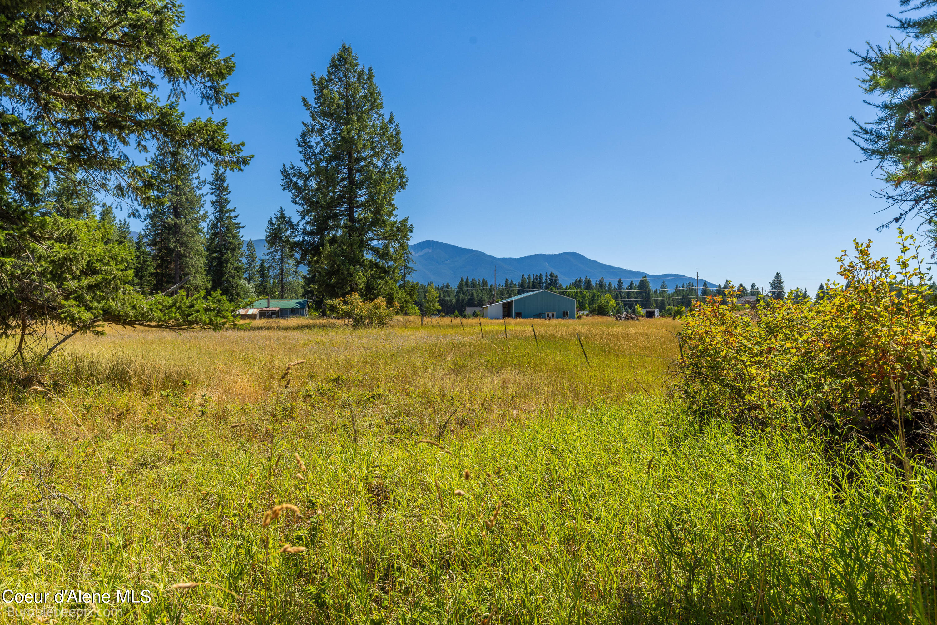 Moyie Springs, Idaho 83845, United States, 5 Bedrooms Bedrooms, ,3 BathroomsBathrooms,Residential,Pending,49904