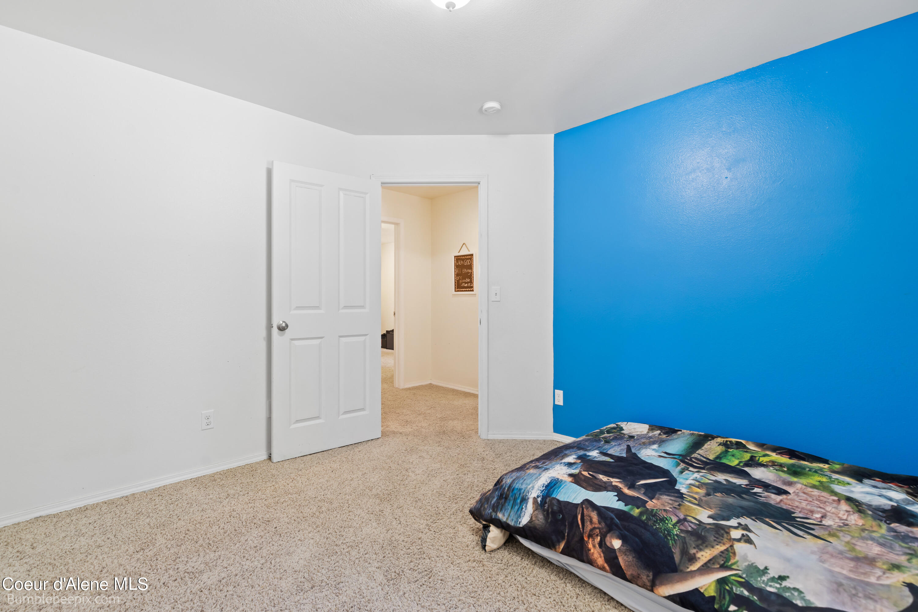 Moyie Springs, Idaho 83845, United States, 5 Bedrooms Bedrooms, ,3 BathroomsBathrooms,Residential,Pending,49904