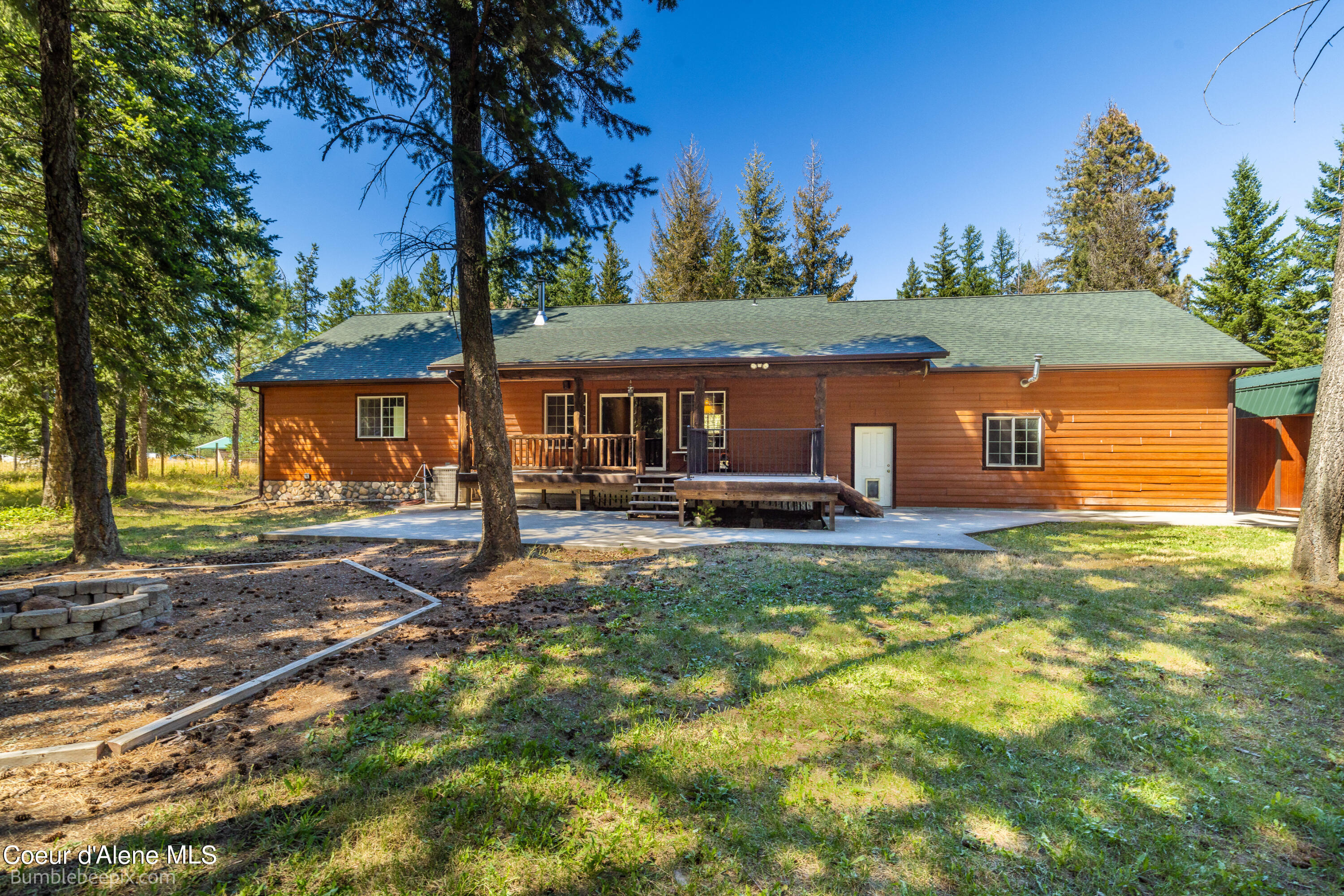 Moyie Springs, Idaho 83845, United States, 5 Bedrooms Bedrooms, ,3 BathroomsBathrooms,Residential,Pending,49904