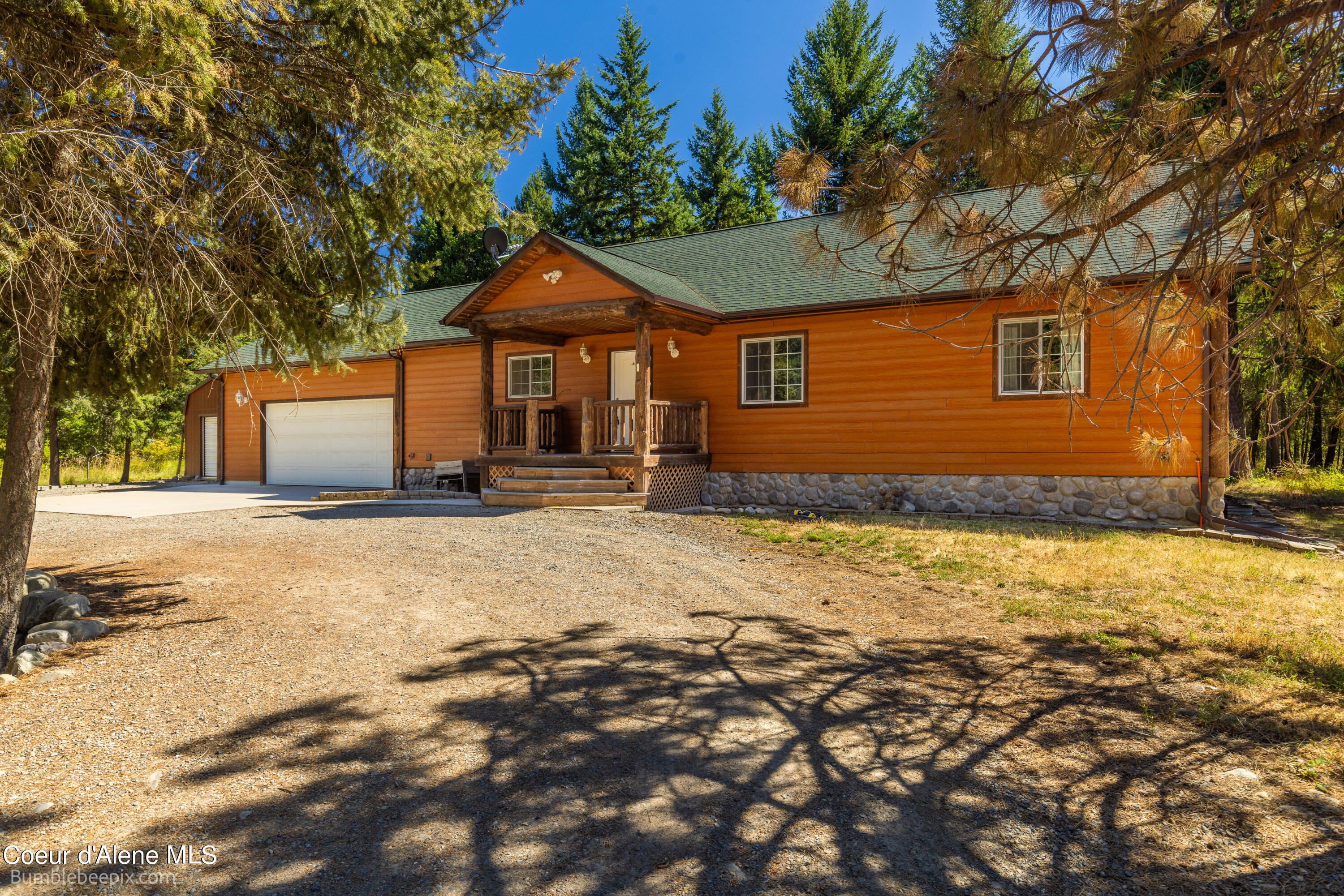 Moyie Springs, Idaho 83845, United States, 5 Bedrooms Bedrooms, ,3 BathroomsBathrooms,Residential,Pending,49904