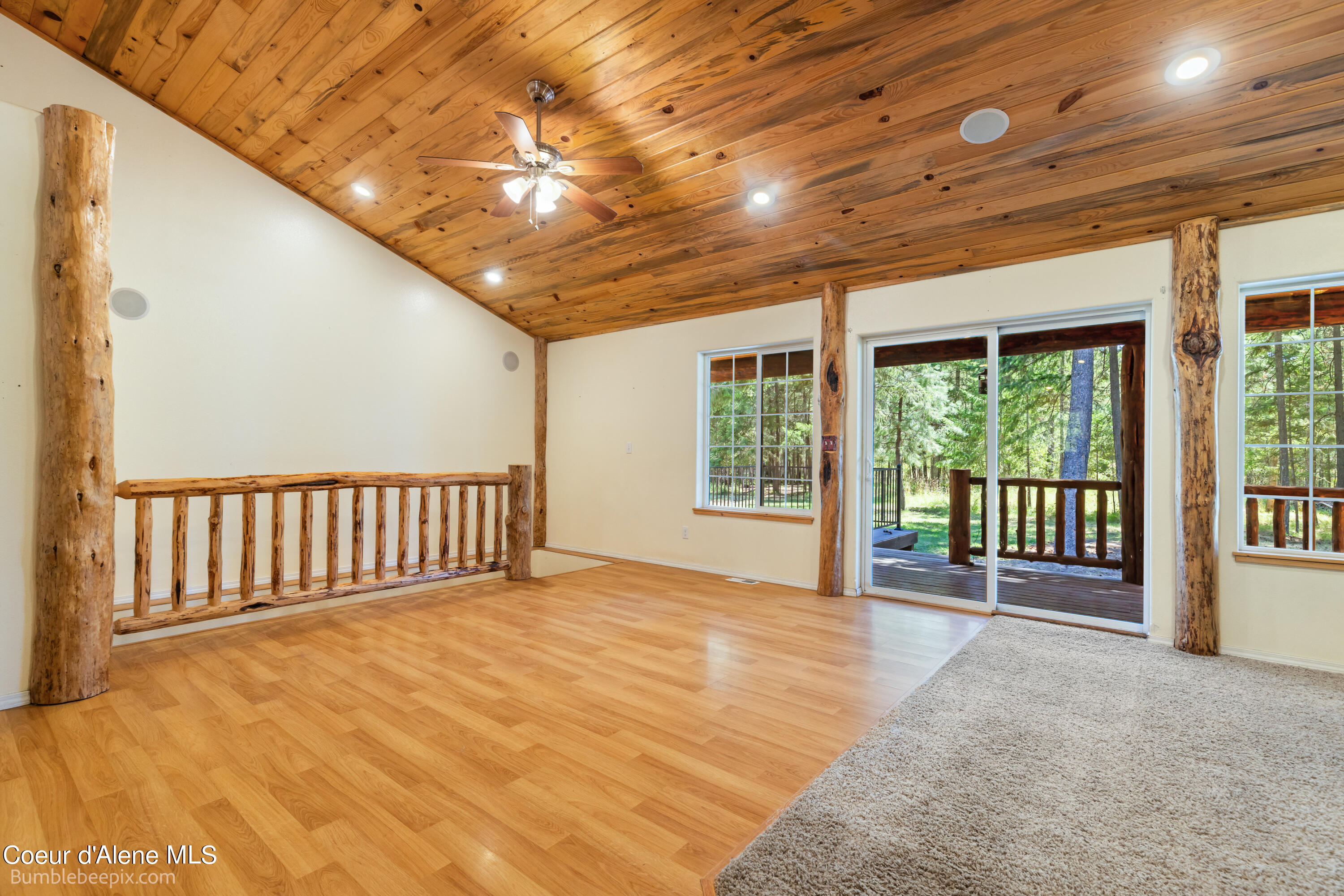 Moyie Springs, Idaho 83845, United States, 5 Bedrooms Bedrooms, ,3 BathroomsBathrooms,Residential,Pending,49904