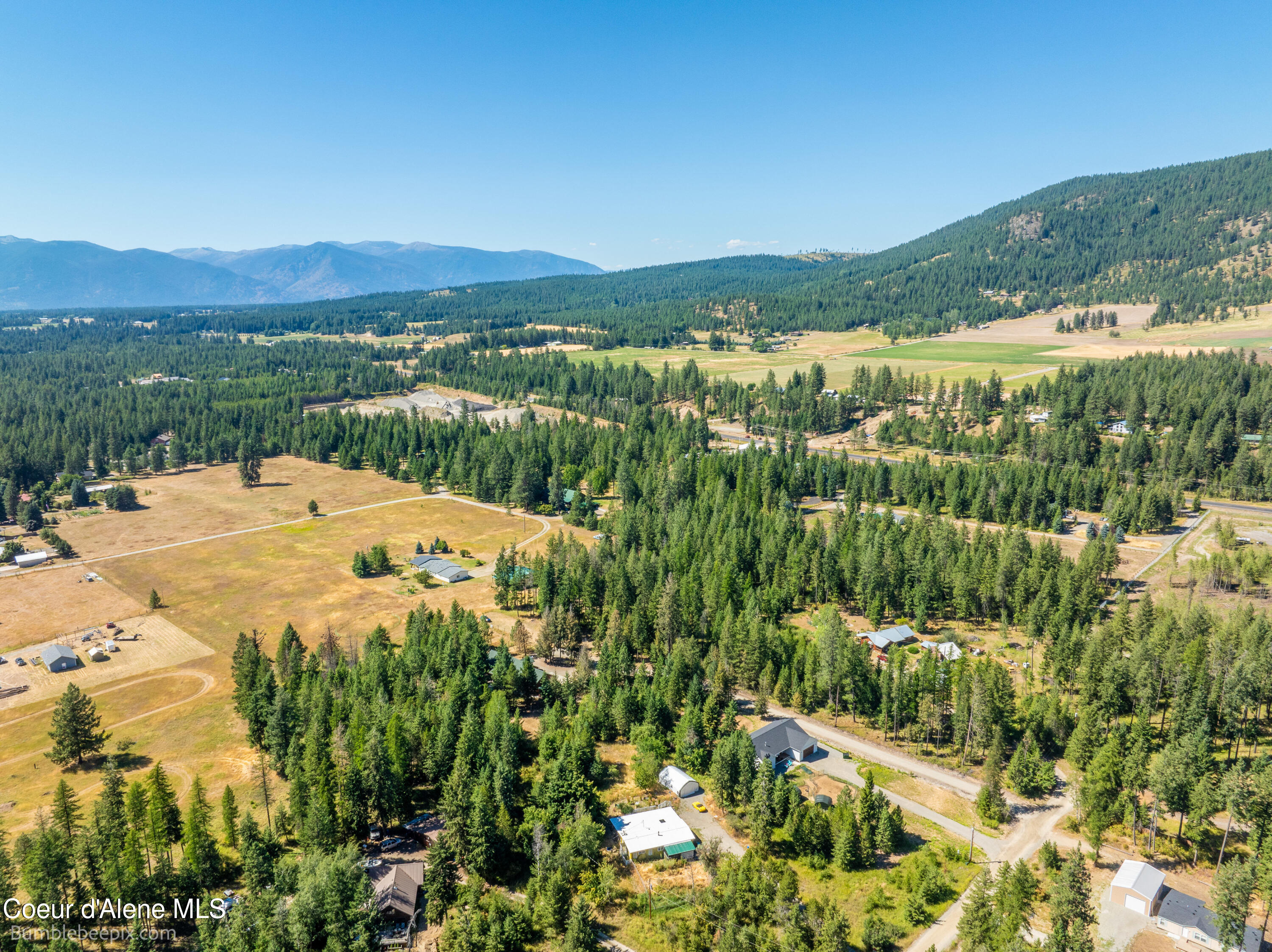 Moyie Springs, Idaho 83845, United States, 5 Bedrooms Bedrooms, ,3 BathroomsBathrooms,Residential,Pending,49904