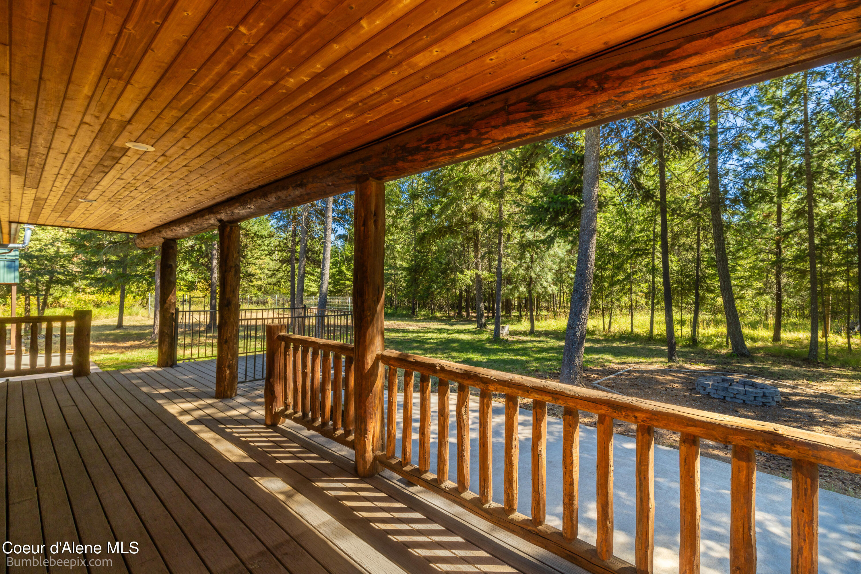 Moyie Springs, Idaho 83845, United States, 5 Bedrooms Bedrooms, ,3 BathroomsBathrooms,Residential,Pending,49904