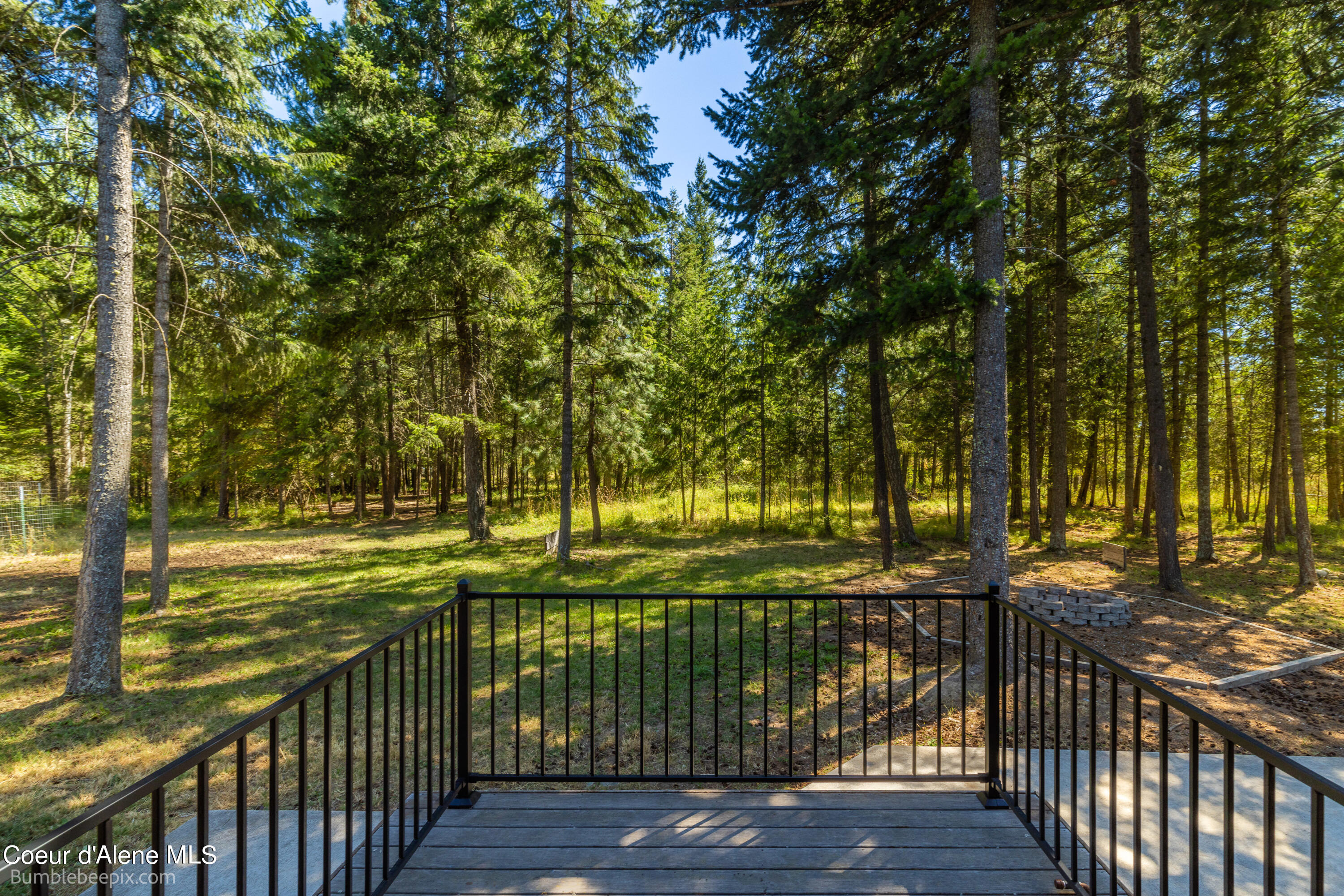 Moyie Springs, Idaho 83845, United States, 5 Bedrooms Bedrooms, ,3 BathroomsBathrooms,Residential,Pending,49904