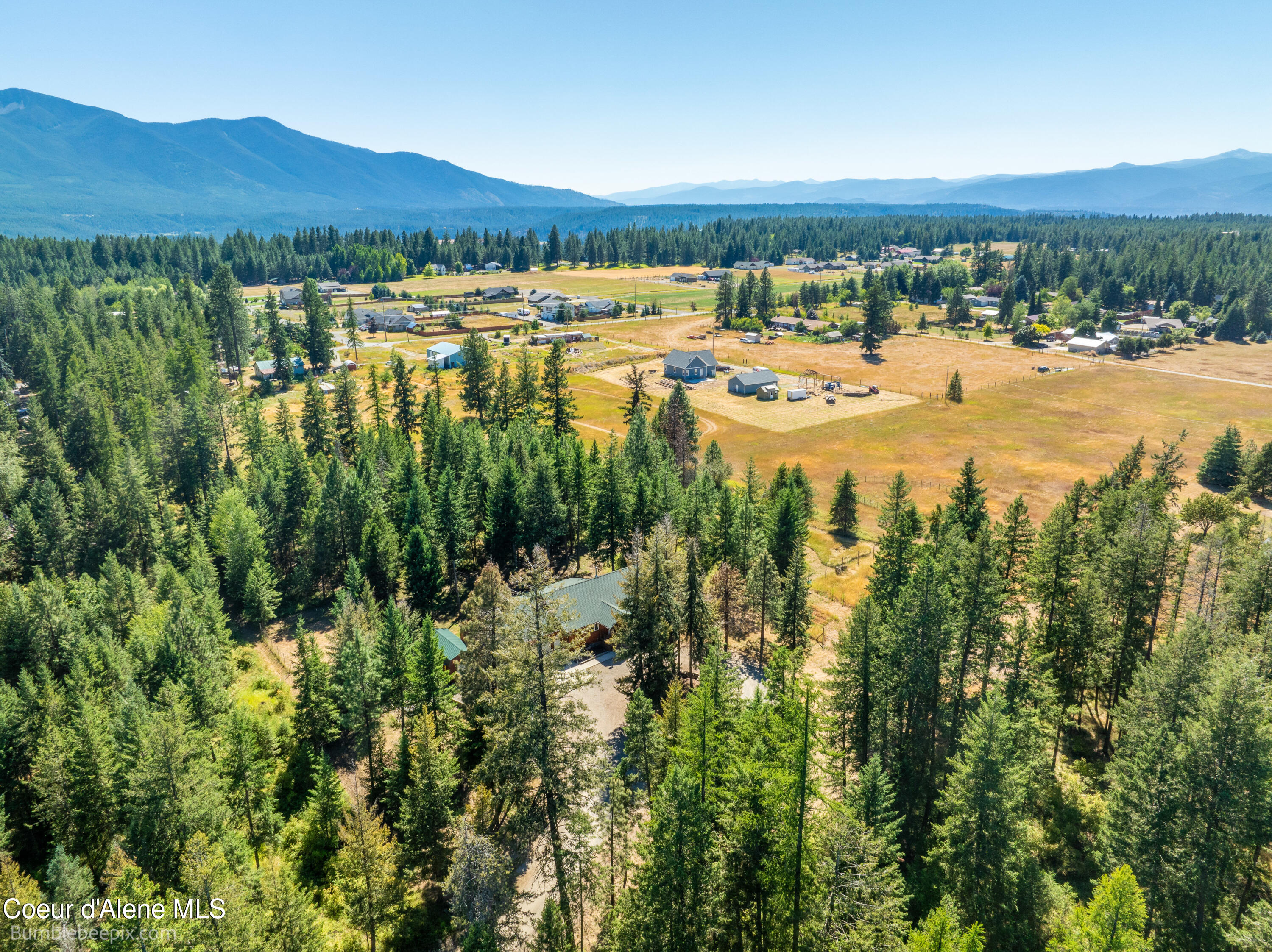 Moyie Springs, Idaho 83845, United States, 5 Bedrooms Bedrooms, ,3 BathroomsBathrooms,Residential,Pending,49904