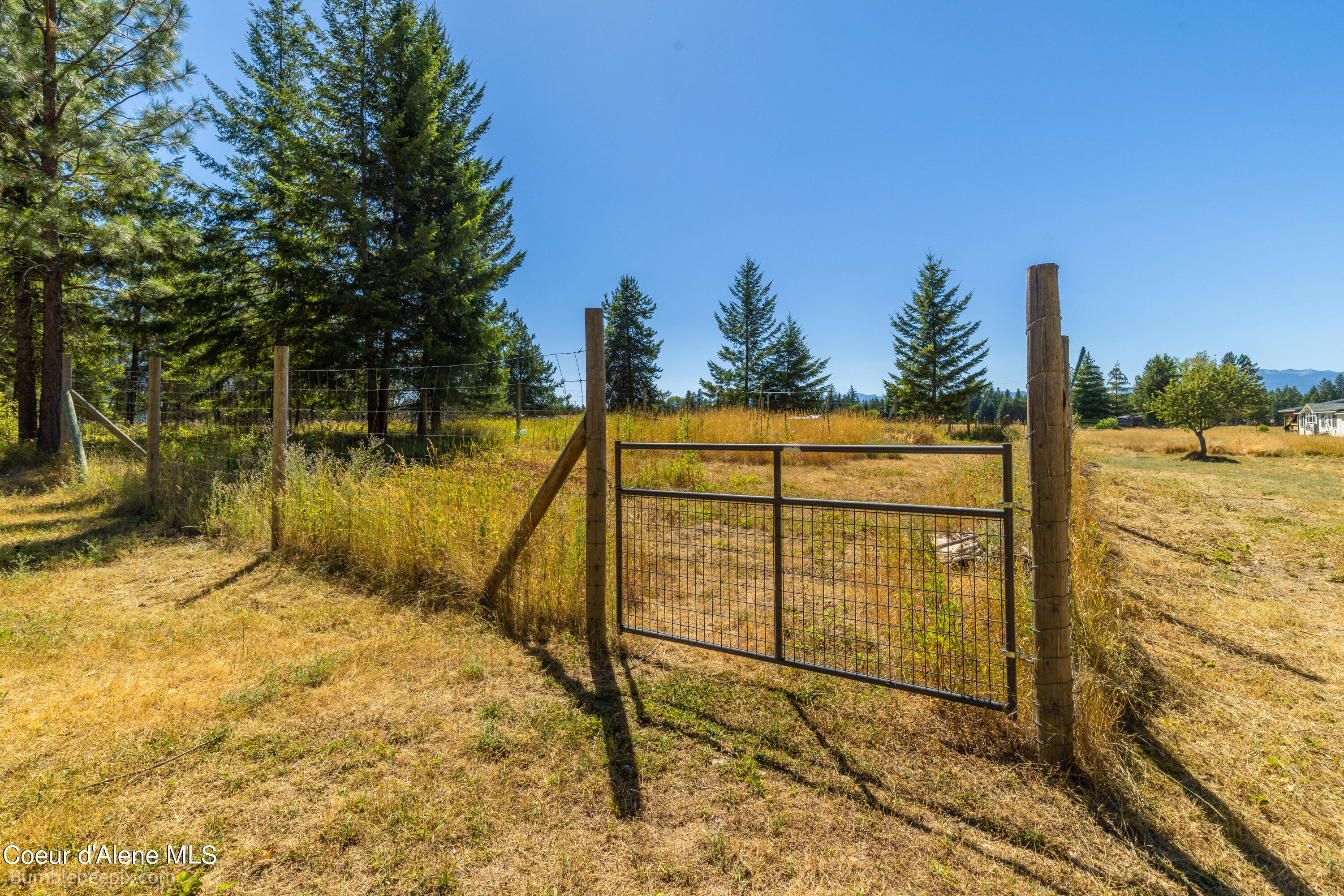 Moyie Springs, Idaho 83845, United States, 5 Bedrooms Bedrooms, ,3 BathroomsBathrooms,Residential,Pending,49904