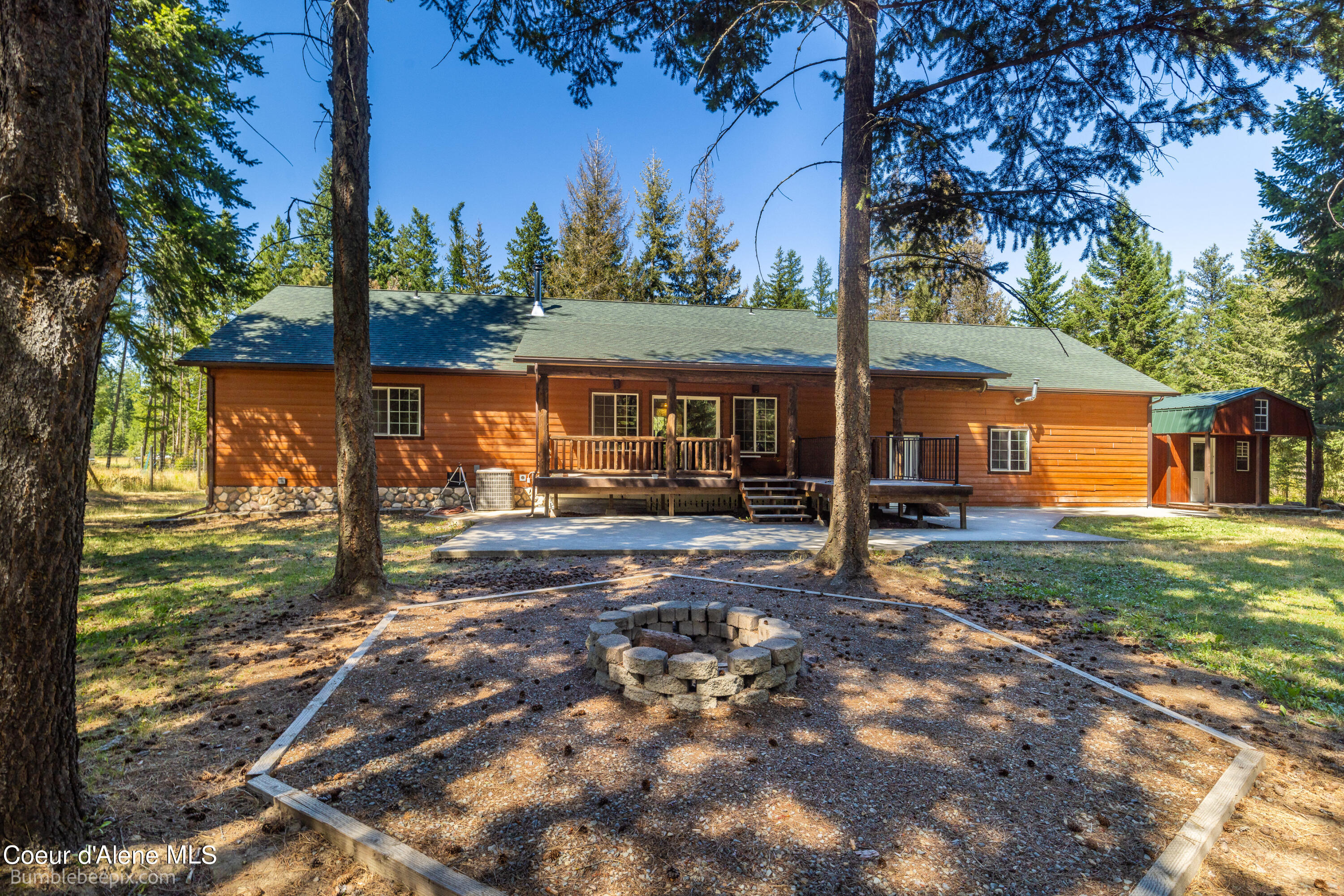 Moyie Springs, Idaho 83845, United States, 5 Bedrooms Bedrooms, ,3 BathroomsBathrooms,Residential,Pending,49904