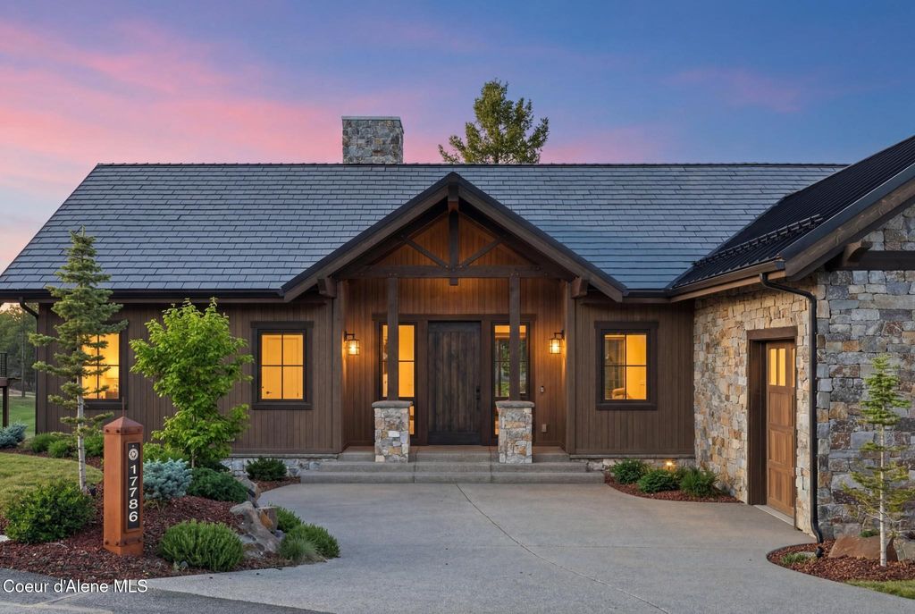 Photo of 17786 KIMBERLITE Dr, Coeur dAlene, ID 83814 (MLS # 26-1964)