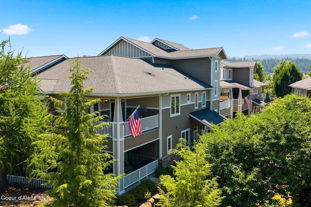 Photo of 4450 Greenchain LOOP #4, Coeur dAlene, ID 83814 (MLS # 26-10597)